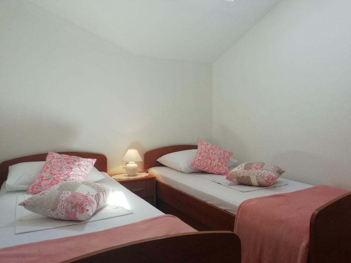 Apartments Vidovic فوديس المظهر الخارجي الصورة