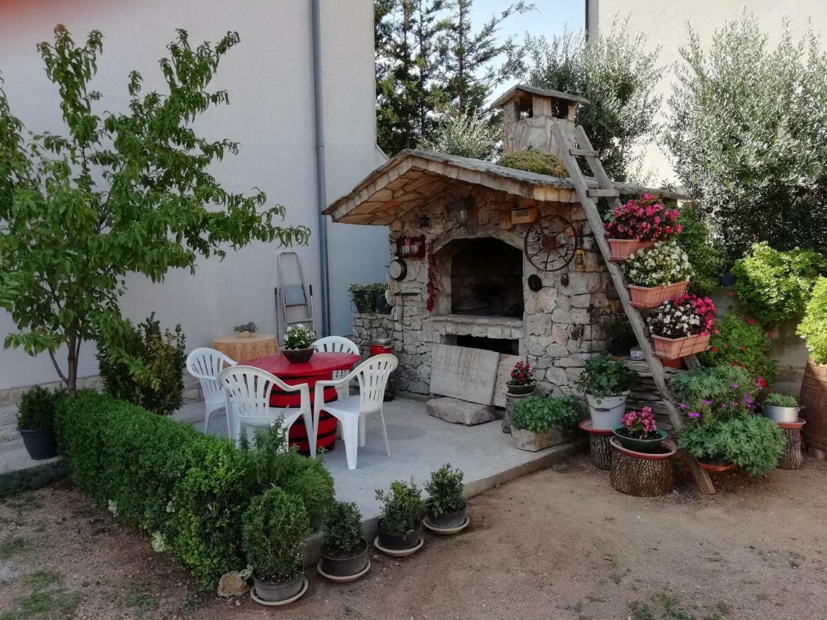 Apartments Vidovic فوديس المظهر الخارجي الصورة