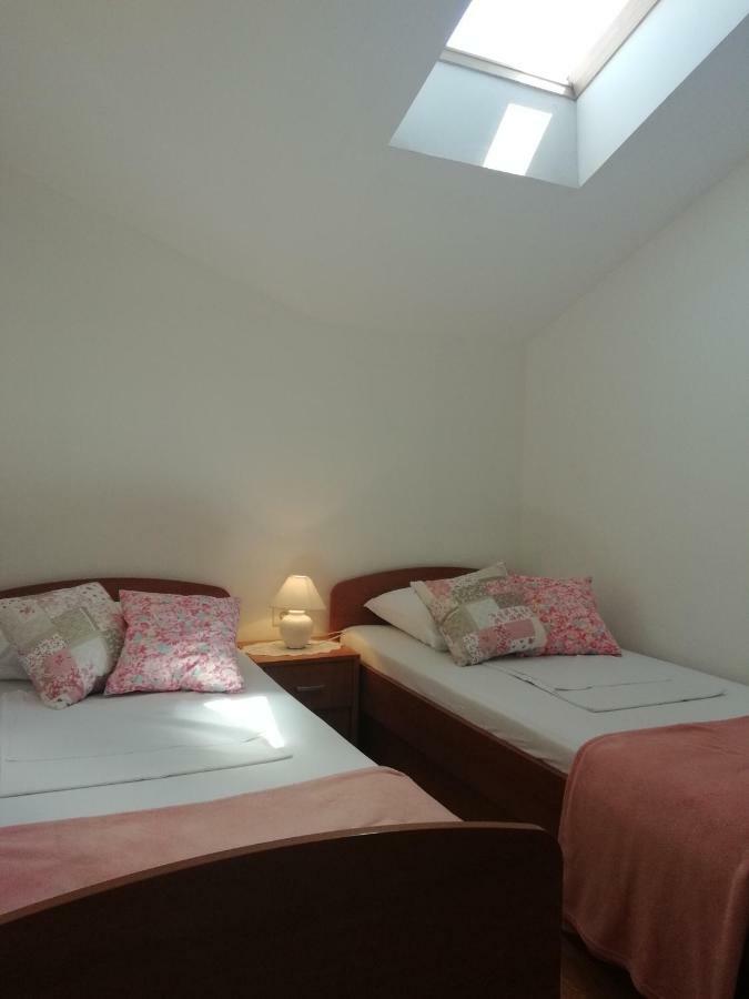 Apartments Vidovic فوديس المظهر الخارجي الصورة