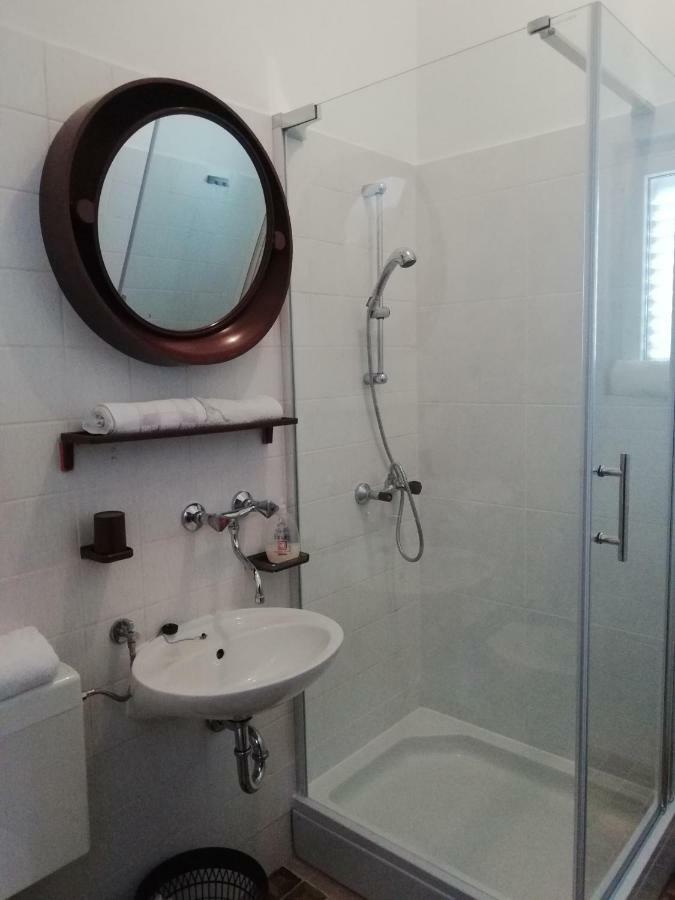 Apartments Vidovic فوديس المظهر الخارجي الصورة
